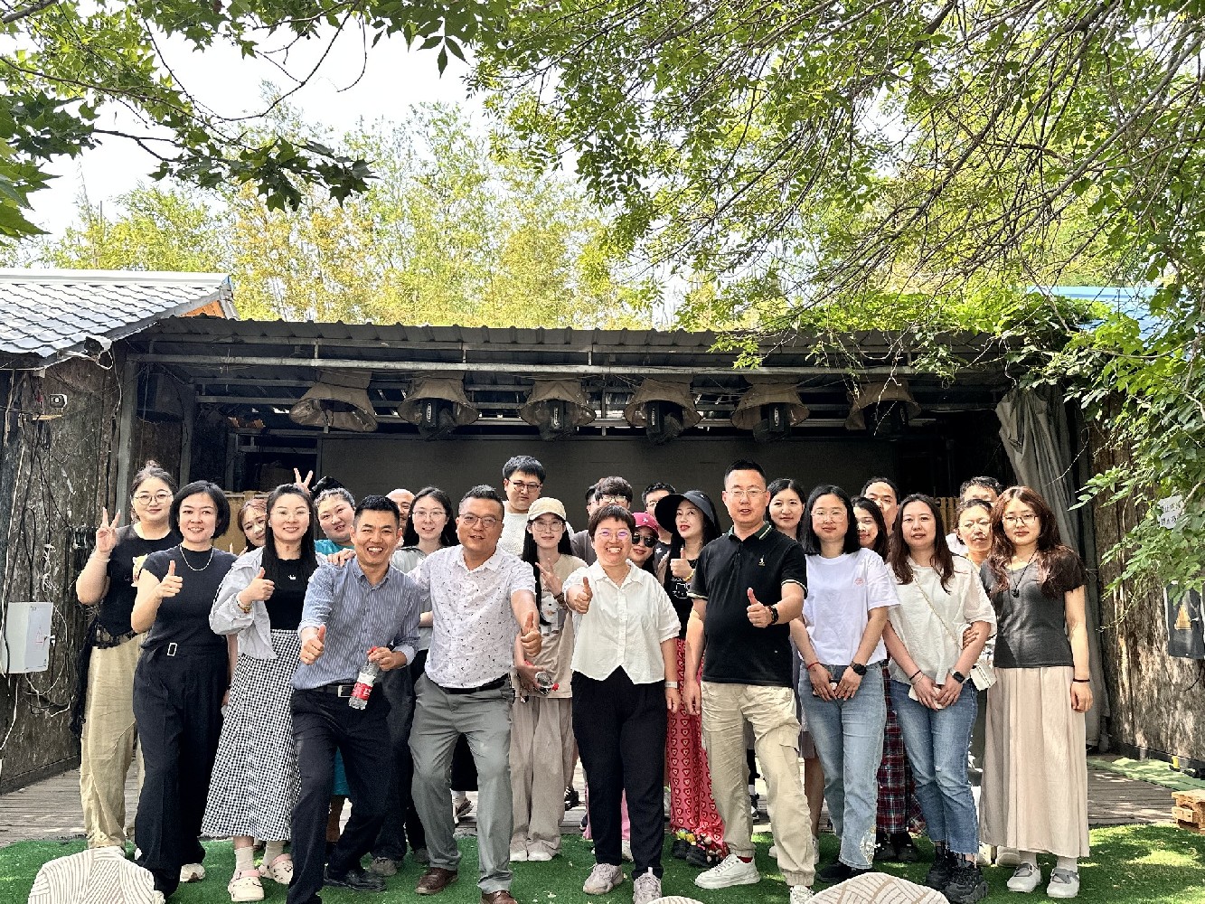 智聯(lián)數(shù)字┃露營嗨翻天，點燃團(tuán)隊熱血激情！